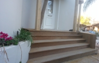 מדרגות איפא וילה הרצליה‎